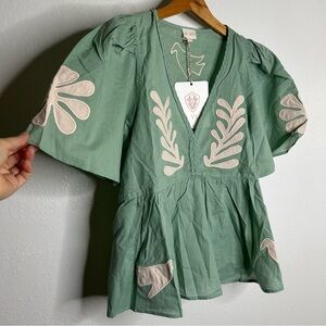 NWT Ex Voto 100% Cotton Chloe Short Sleeve Blouse in Green